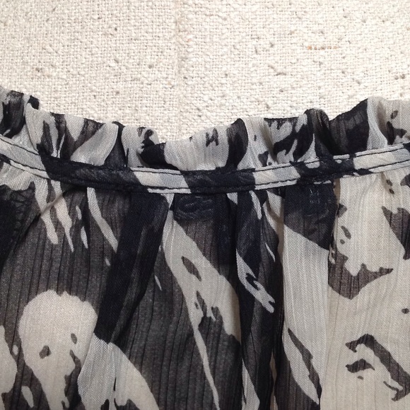 Express Top - Picture 3 of 4